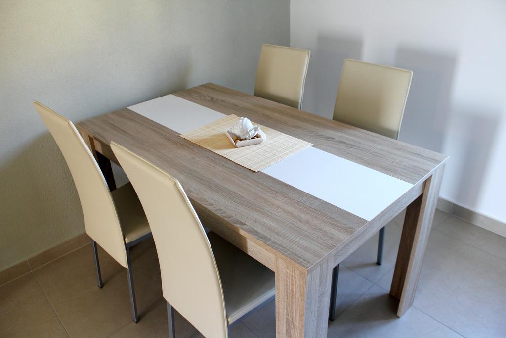 Apartments Ella Sibenik Room photo